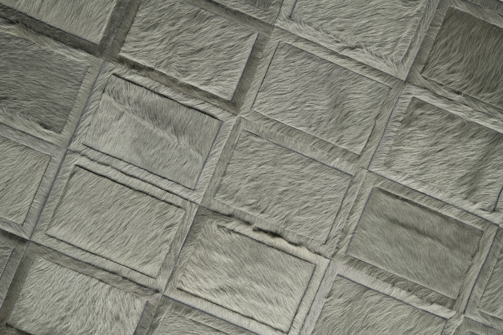 Promenade / Hide Rug / 14045