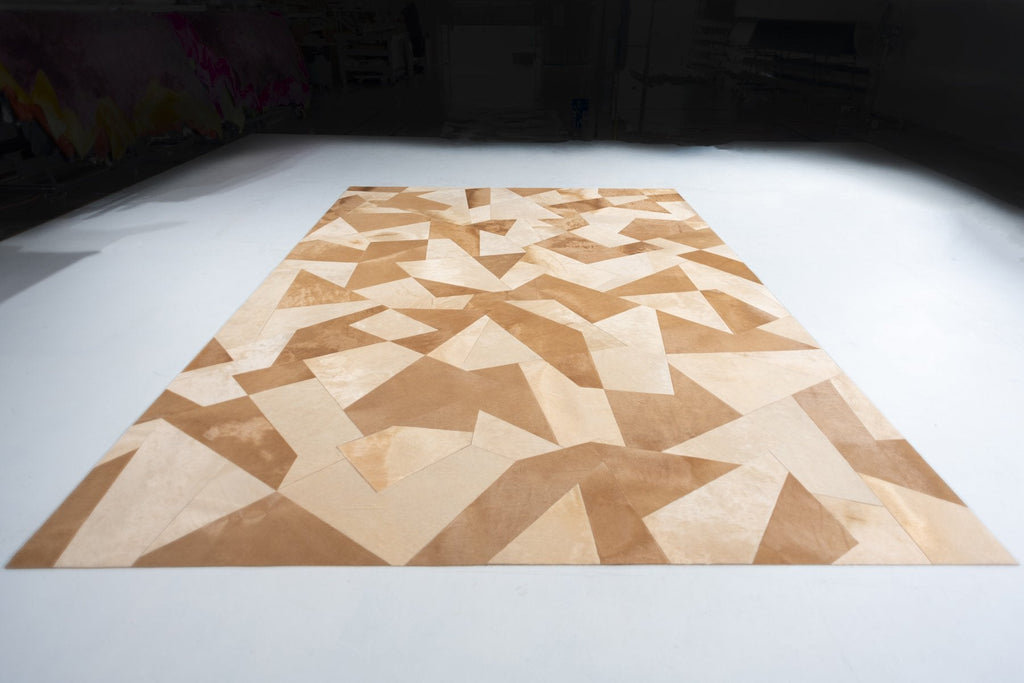 Broken / Hide Rug / 14477