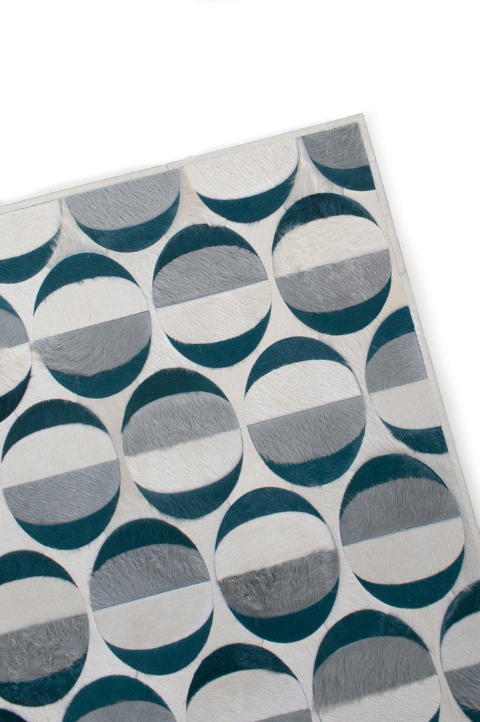 Flash / Hide Rug / 14820