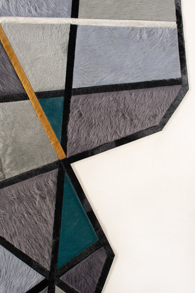 Runway / Hide Rug / 15010