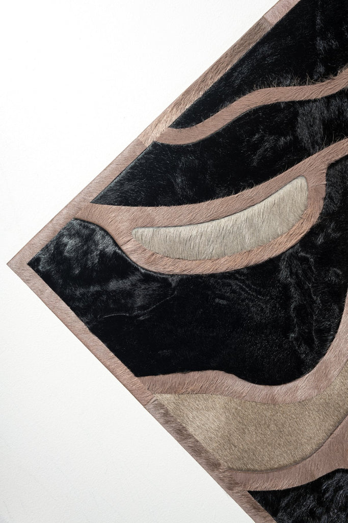 Bloom / Hide Rug / 15405