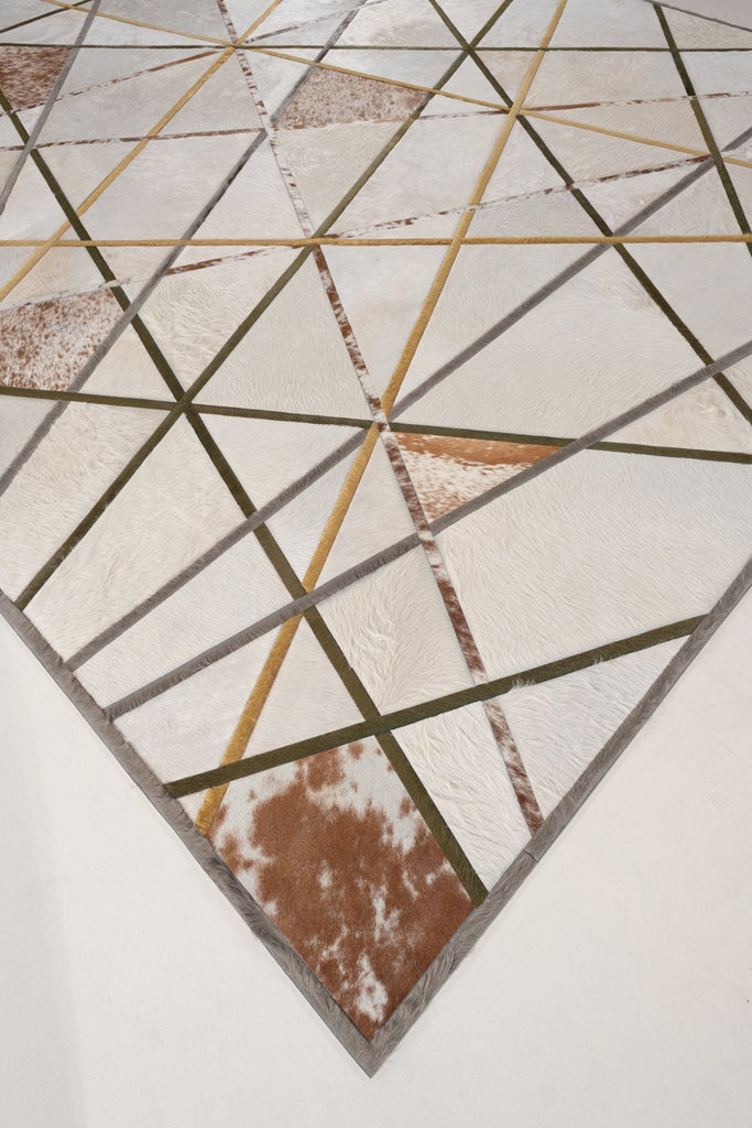 Runway / Hide Rug / 13371