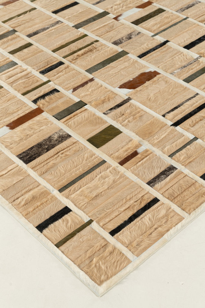 Four Seasons / Hide Rug / 14677