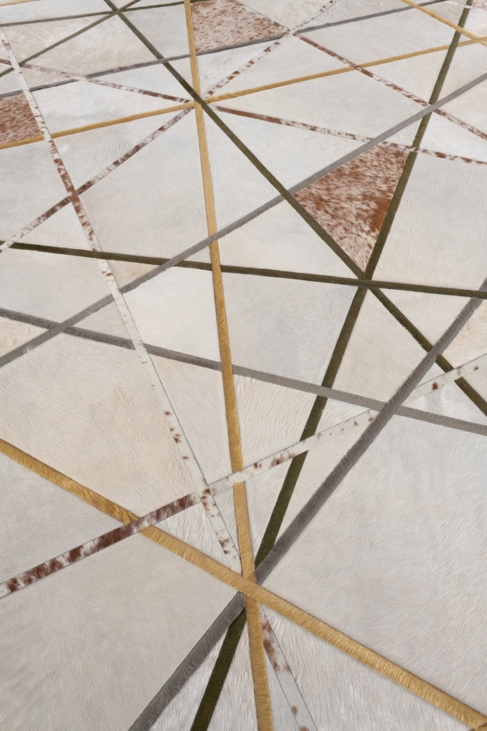 Runway / Hide Rug / 13371