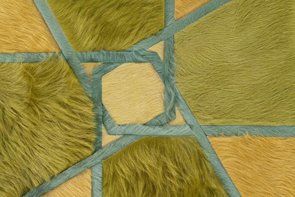 Guinevere / Hide Rug / 13879