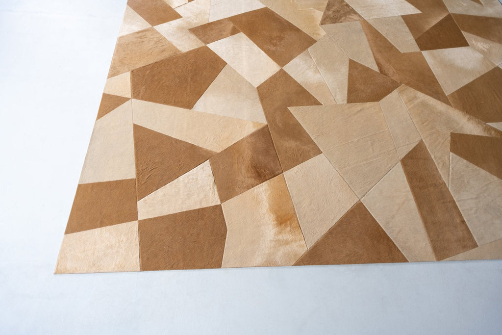 Broken / Hide Rug / 14477