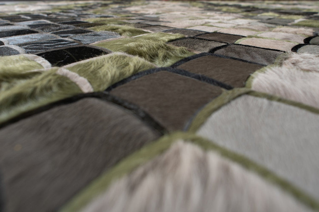 Slither / Hide Rug / 15573