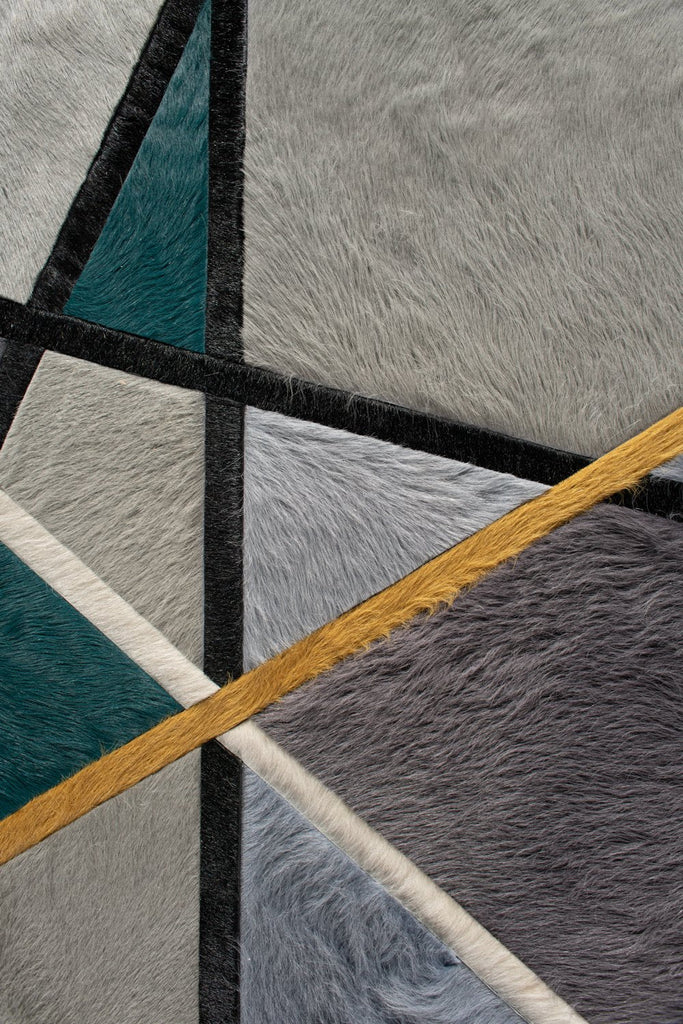 Runway / Hide Rug / 15010