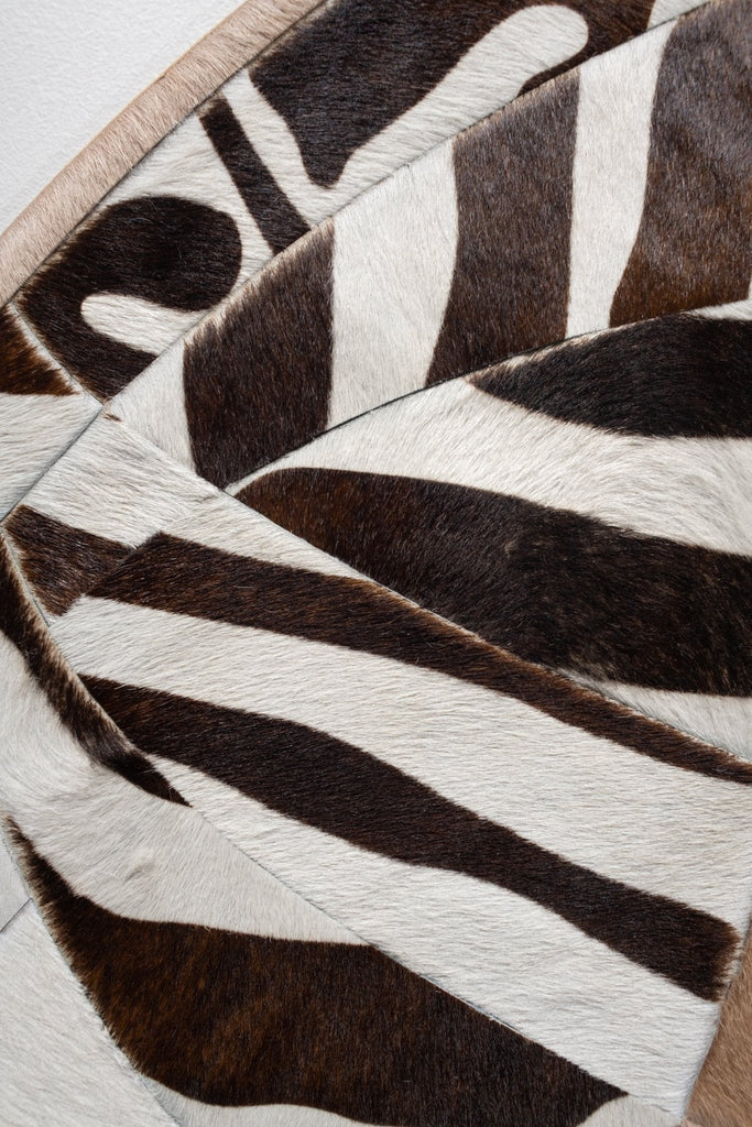 Luna / Hide Rug / 15687