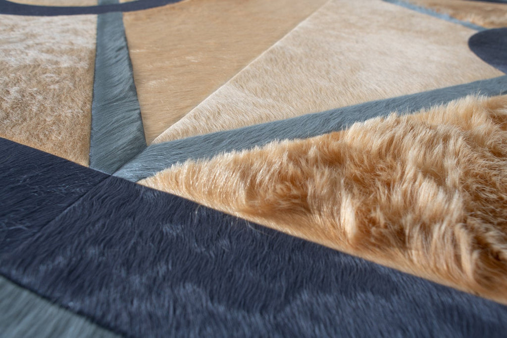 Ned / Hide Rug / 15186