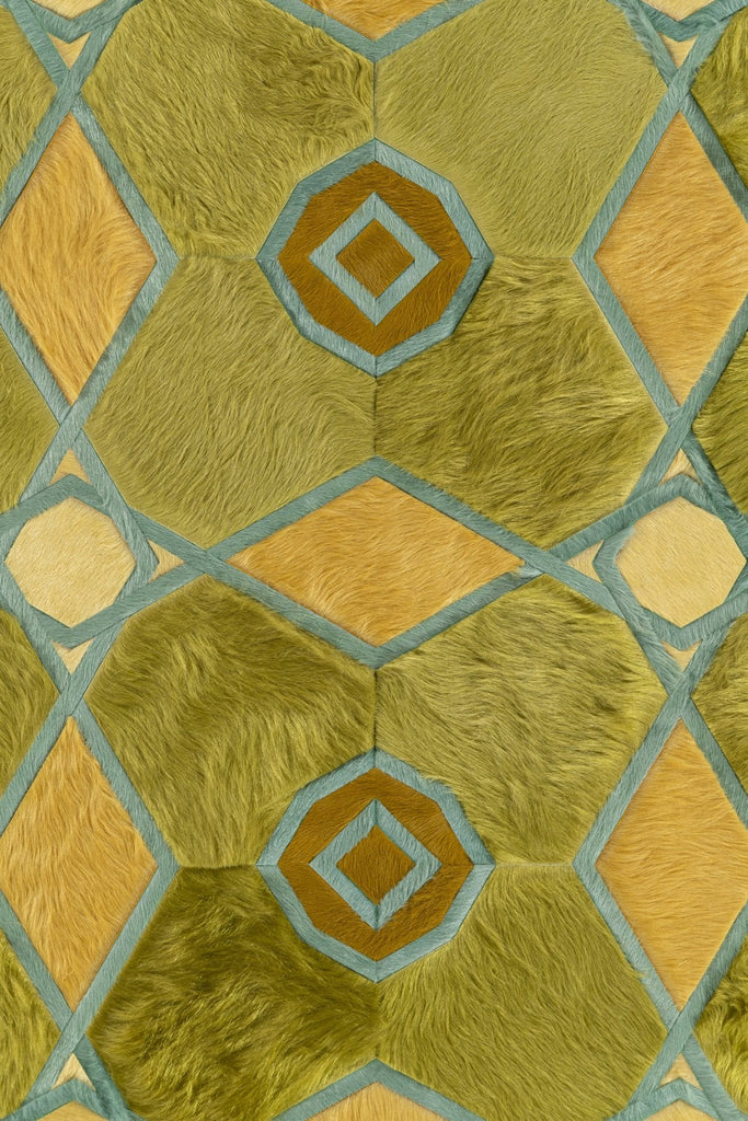 Guinevere / Hide Rug / 13879