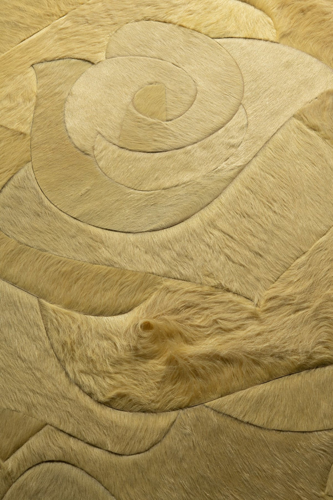 Coronation / Hide Rug / 13743