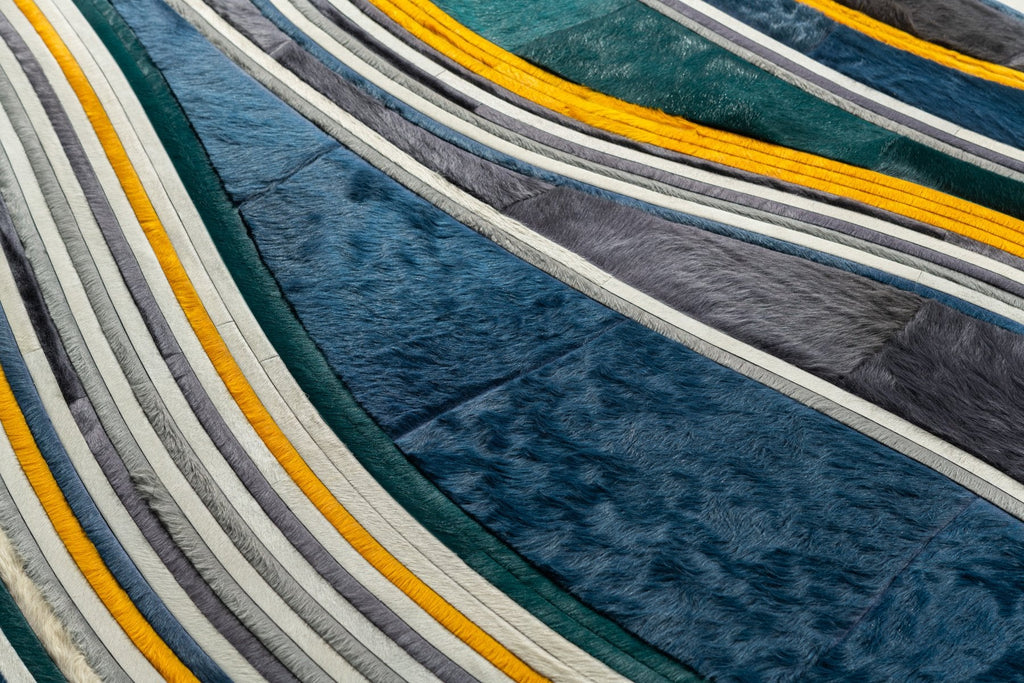 Swell / Hide Rug / 14207