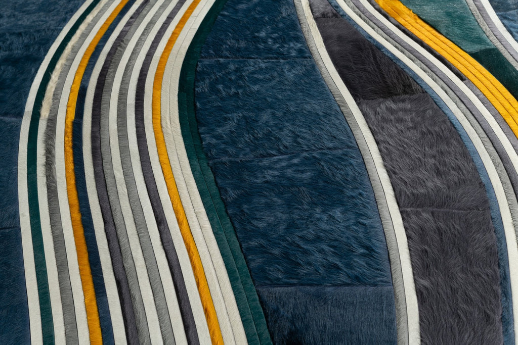Swell / Hide Rug / 14207