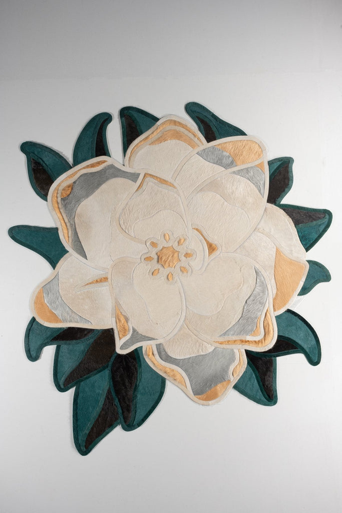 Magnolia / Hide Rug / 22763