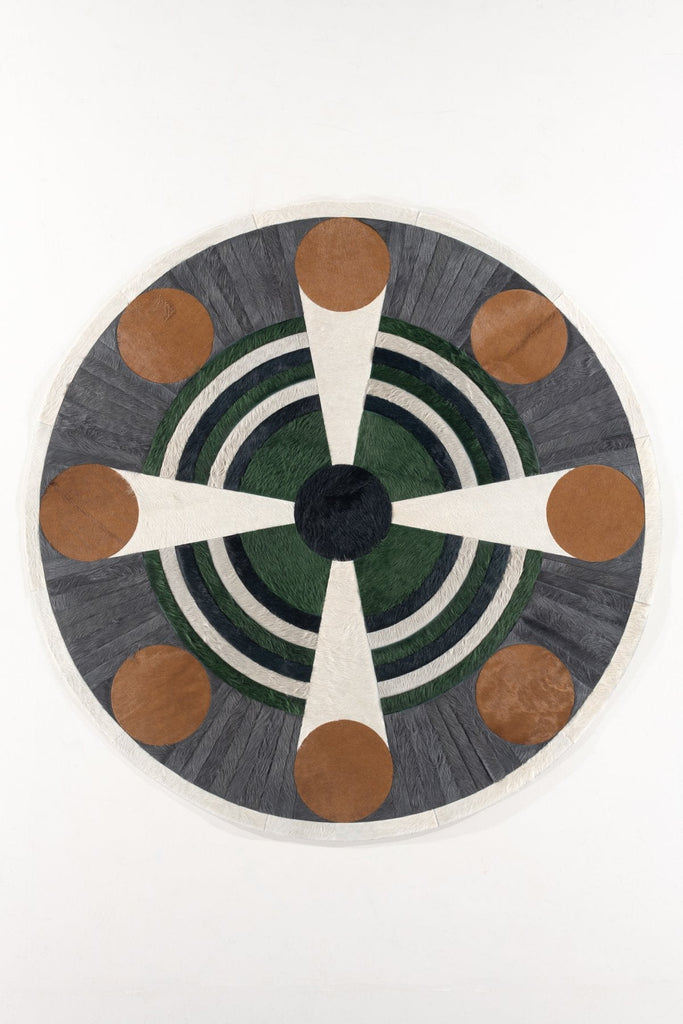 Atlas / Hide Rug / 15975