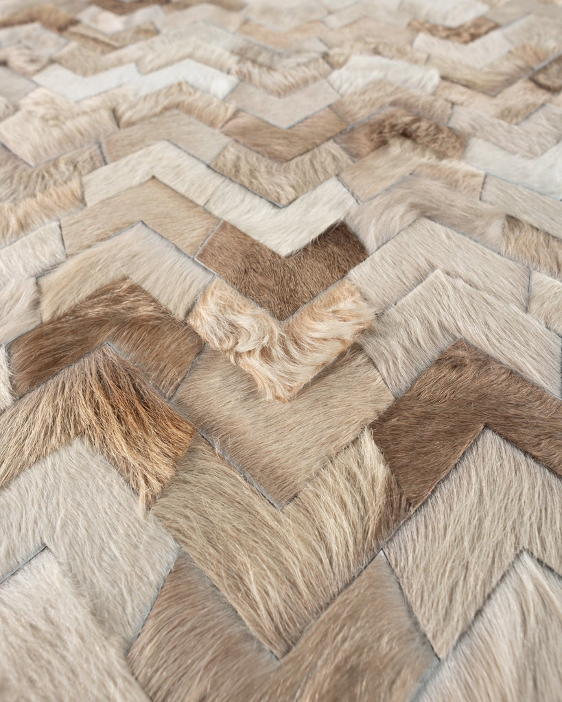 Vandal / Hide Rug / 19232