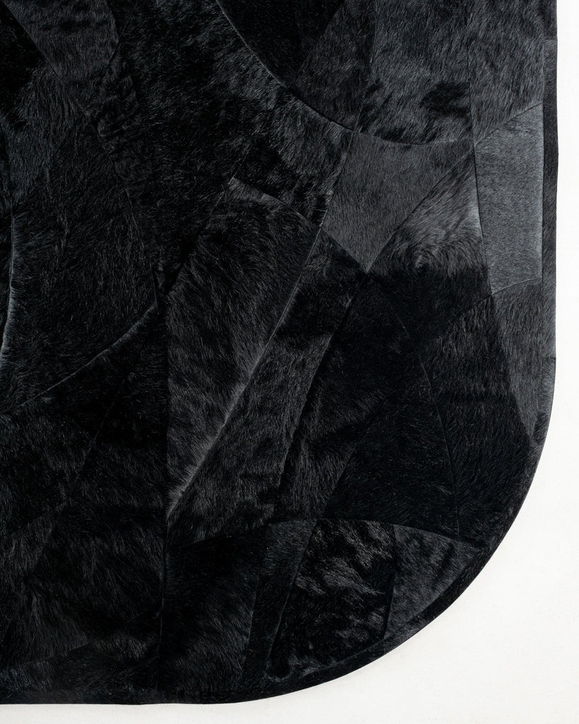 Luna / Hide Rug / 19028