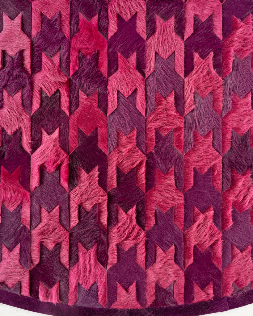 Black Dog / Hide Rug / 19368