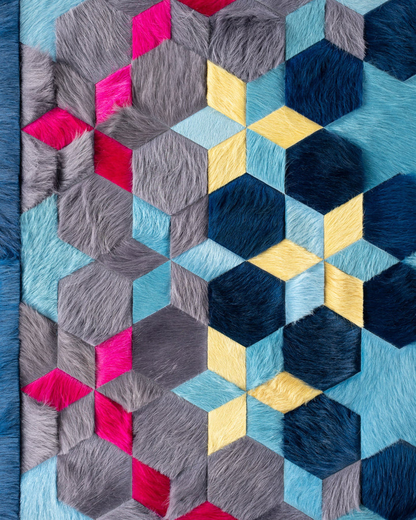 Carousel / Hide Rug / 19194