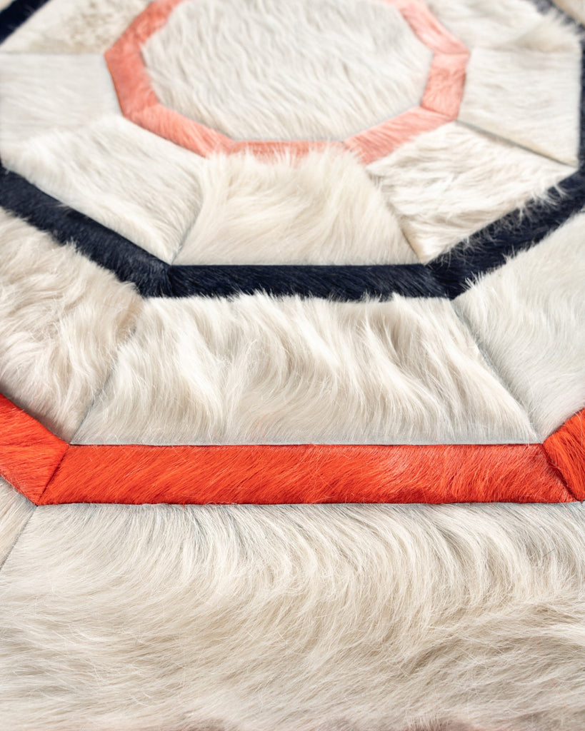 Nice / Hide Rug / 19387