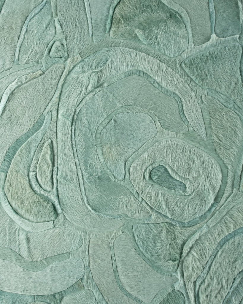 Bloom / Hide Rug / 18771