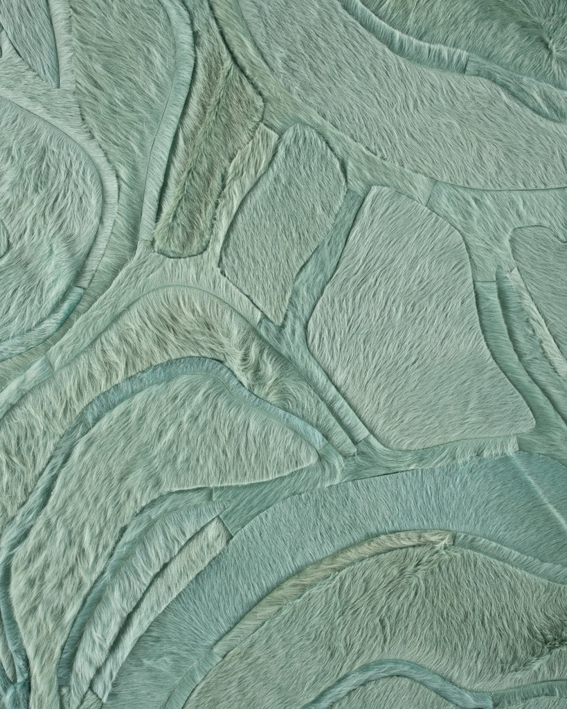 Bloom / Hide Rug / 18771