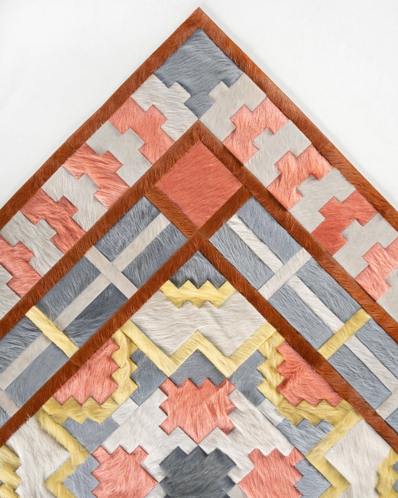 Crossroads / Hide Rug / 19195