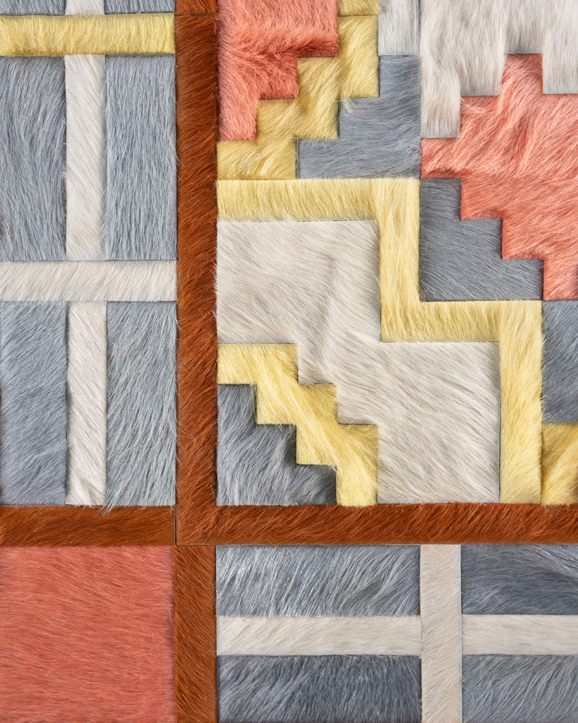 Crossroads / Hide Rug / 19195