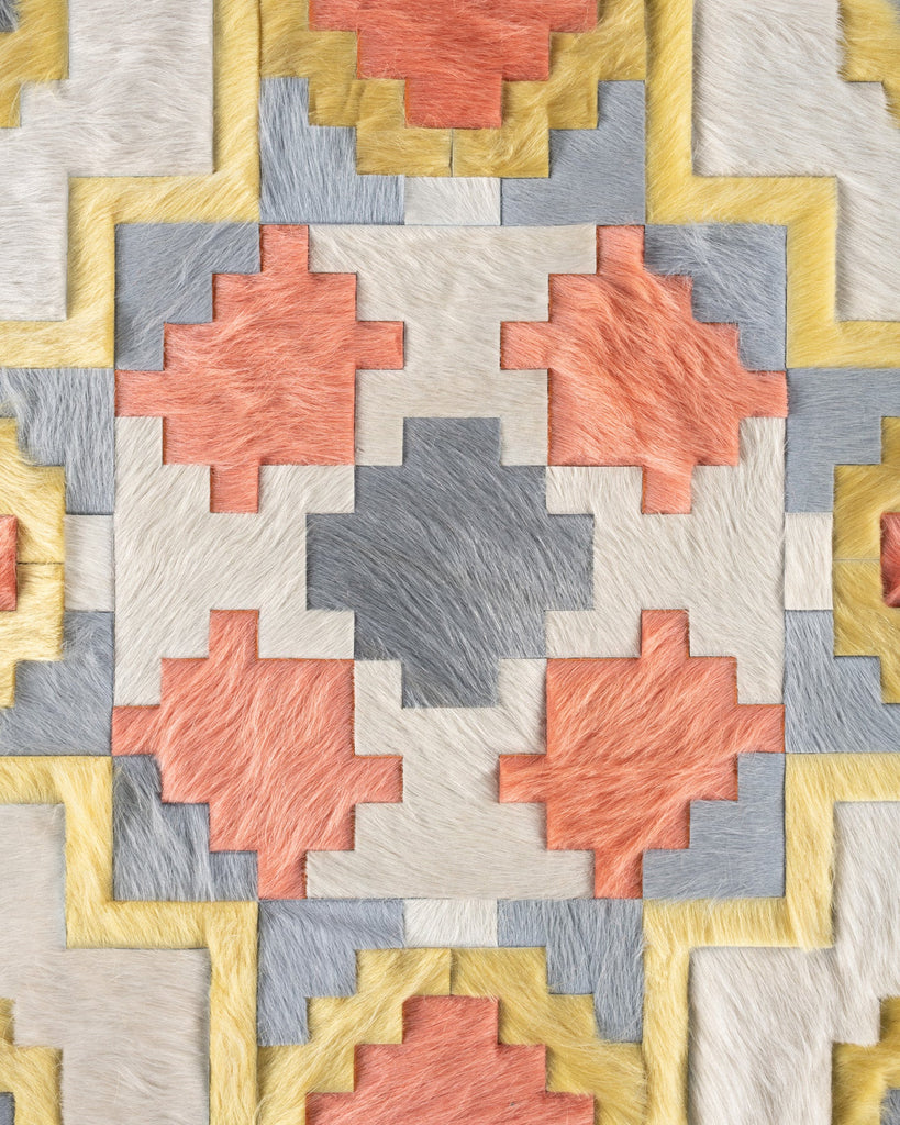 Crossroads / Hide Rug / 19195