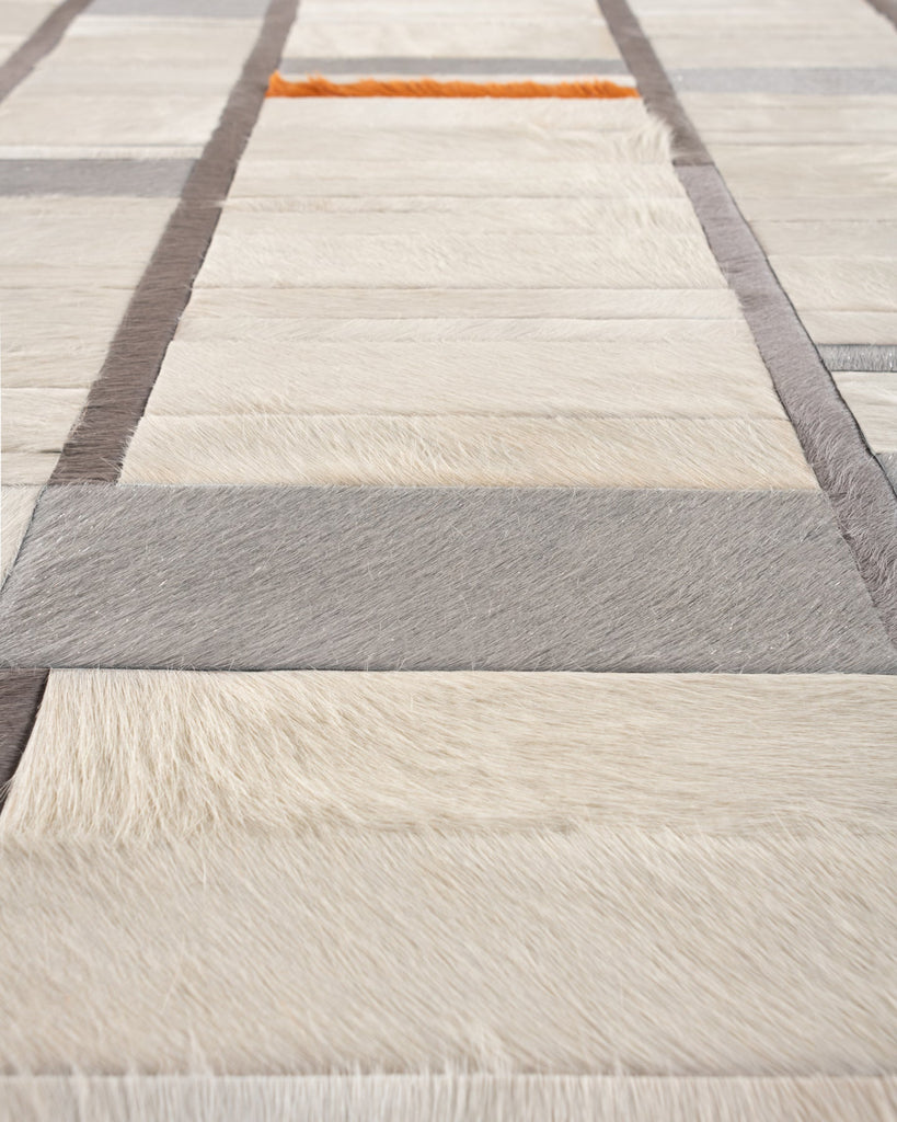 Four Seasons / Hide Rug / 19249
