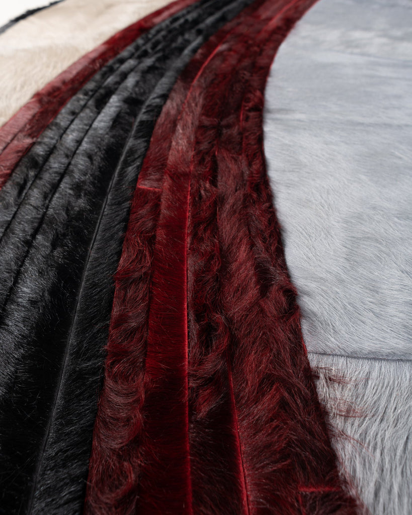 Swell / Hide Rug / 19327