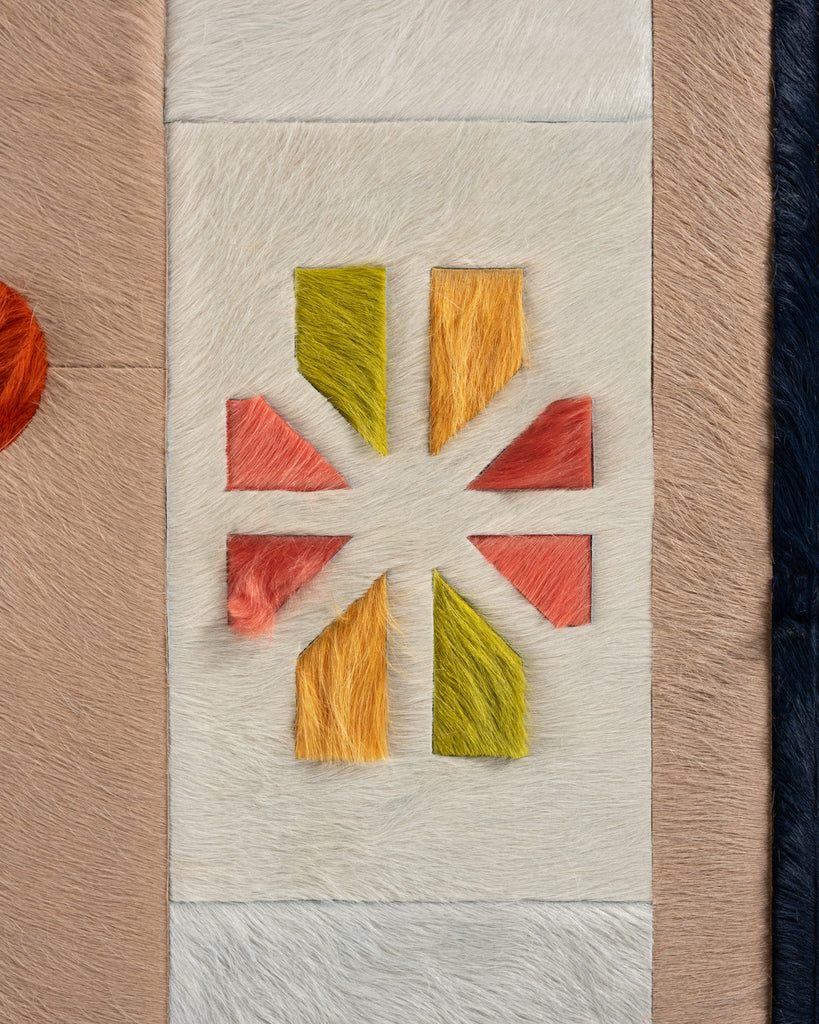 Windrose / Hide Rug / 18605
