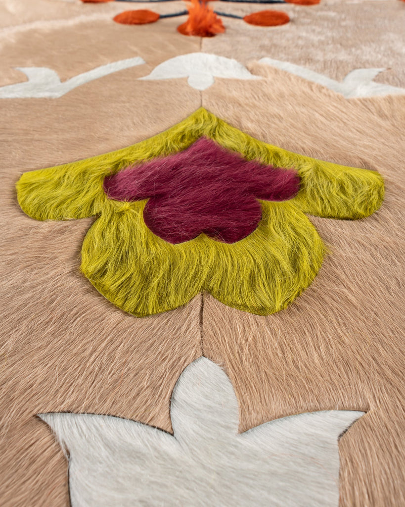 Windrose / Hide Rug / 18605