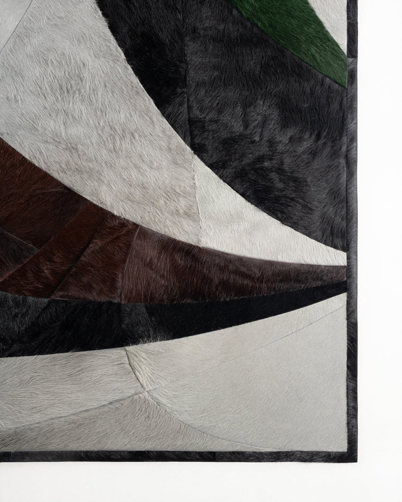Luna / Hide Rug / 19261