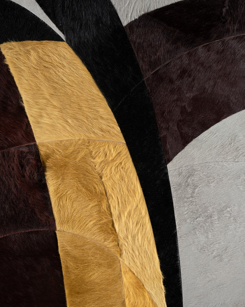 Luna / Hide Rug / 19261