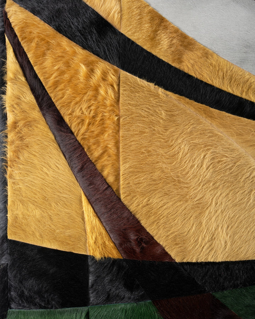 Luna / Hide Rug / 19261