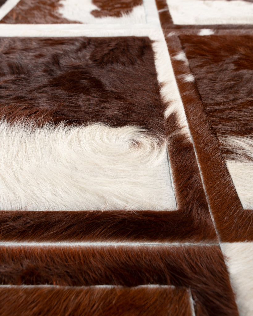 Promenade / Hide Rug / 19491