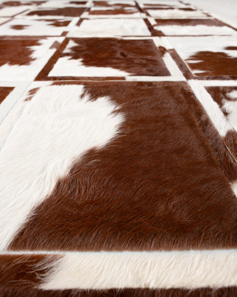 Promenade / Hide Rug / 19491