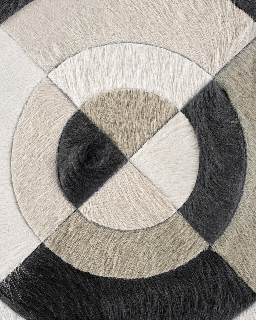 Faceta / Hide Rug / 20001