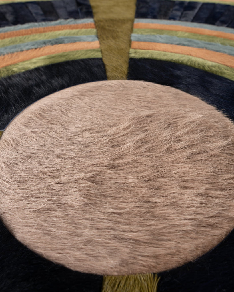 Atlas / Hide Rug / 19616