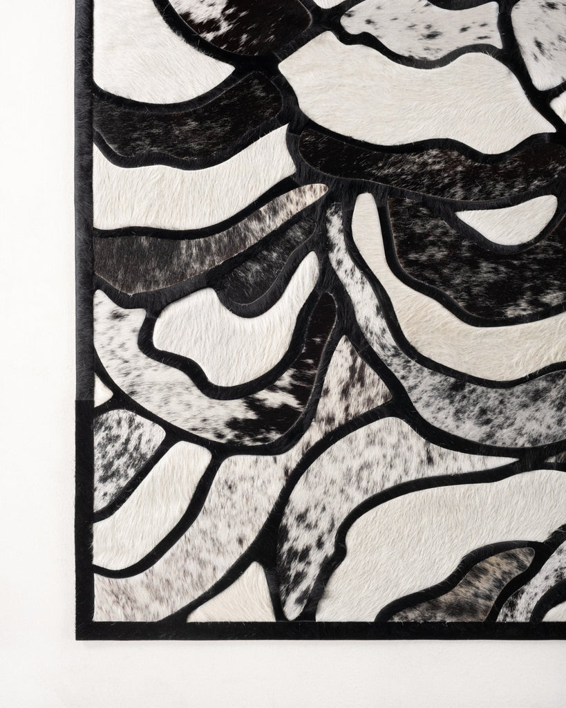 Bloom / Hide Rug / 19545
