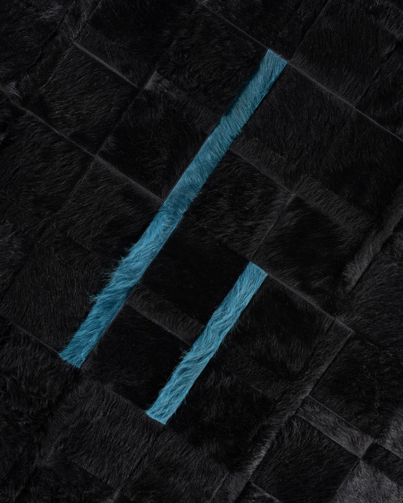 Crossfire / Hide Rug / 19634