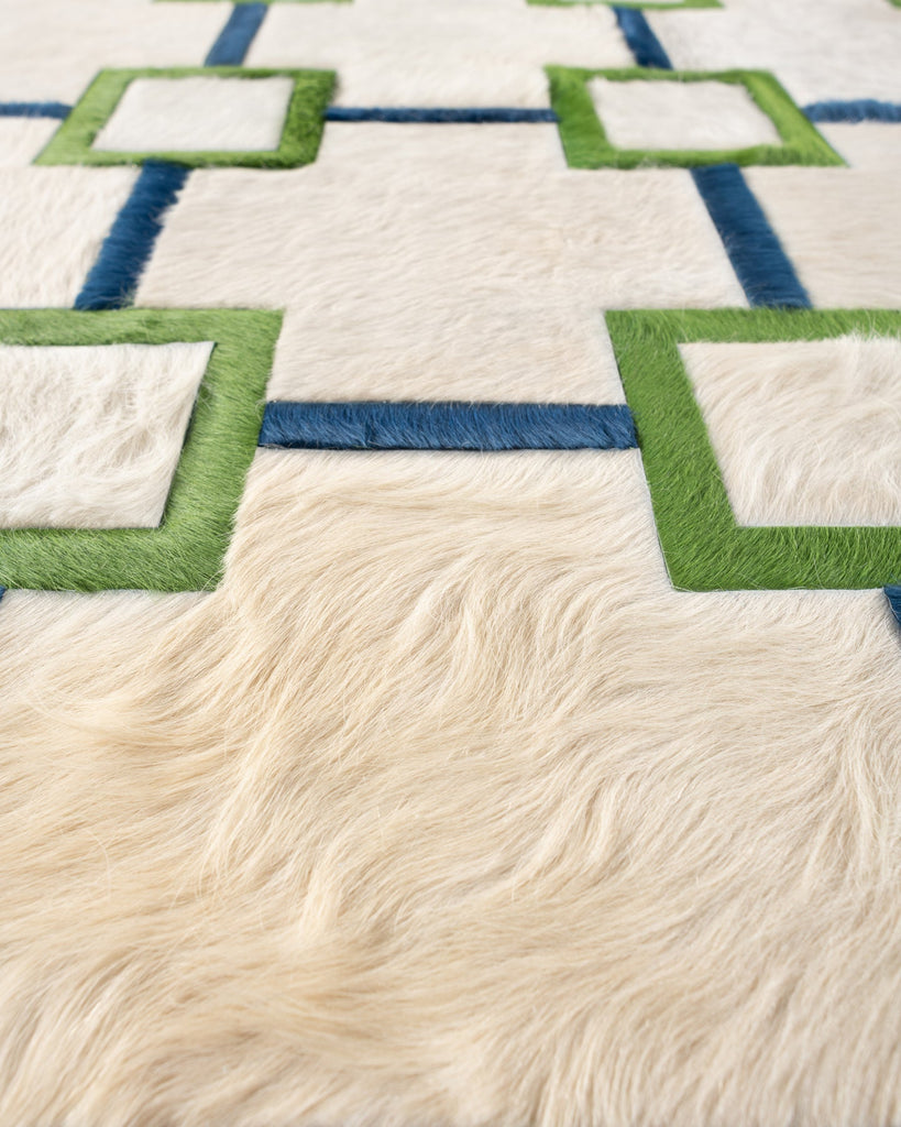 Glamorous / Hide Rug / 19690
