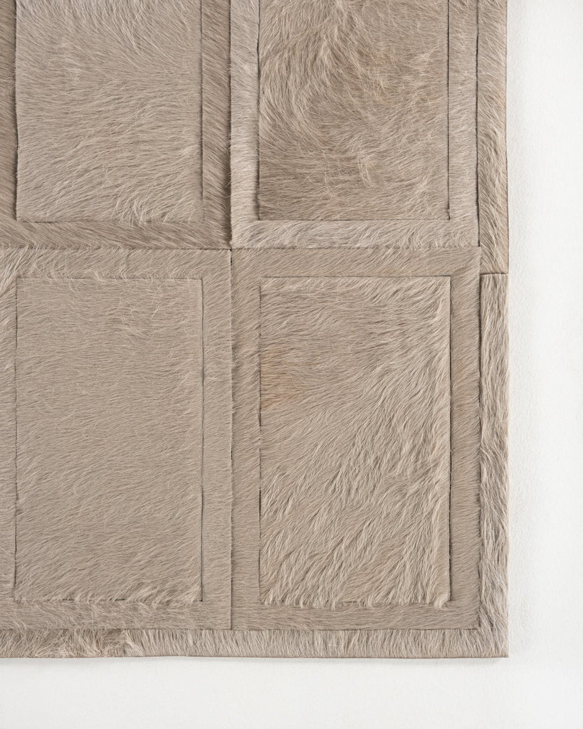 Promenade / Hide Rug / 19635