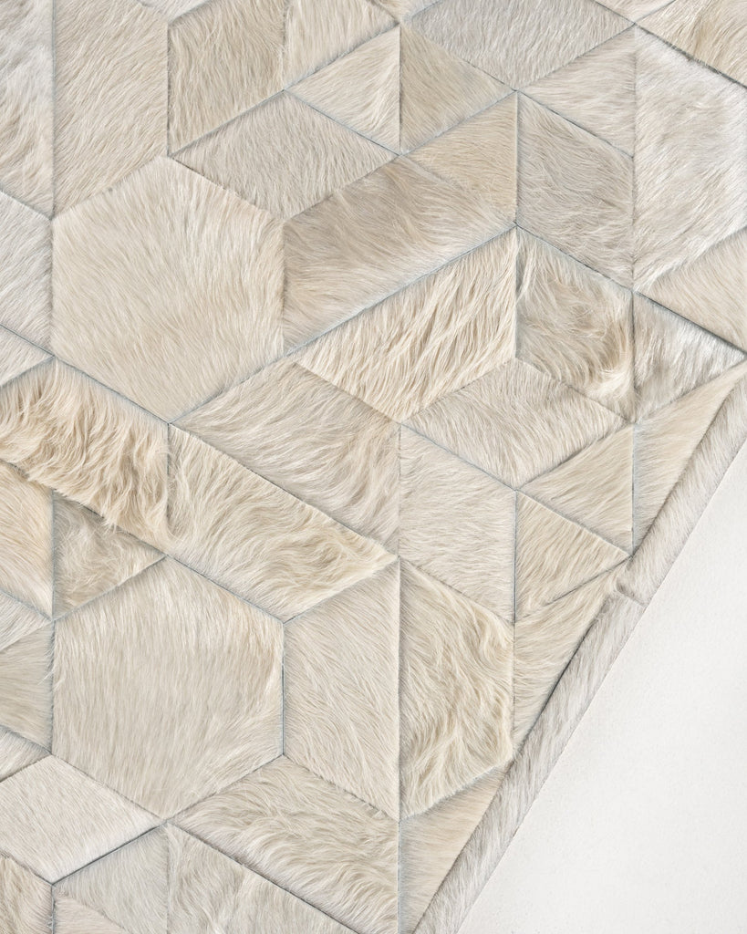 Shatter / Hide Rug / 20208