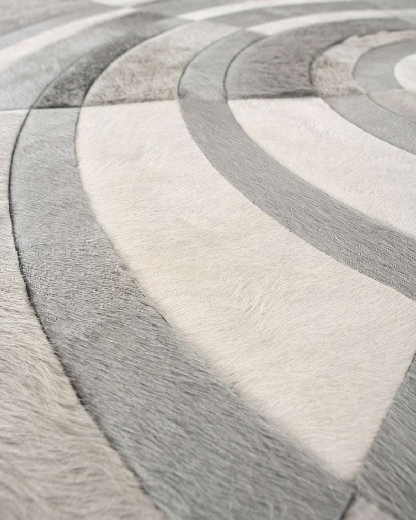 Faceta / Hide Rug / 19265