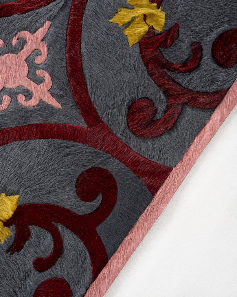 Polonaise / Hide Rug / 19987