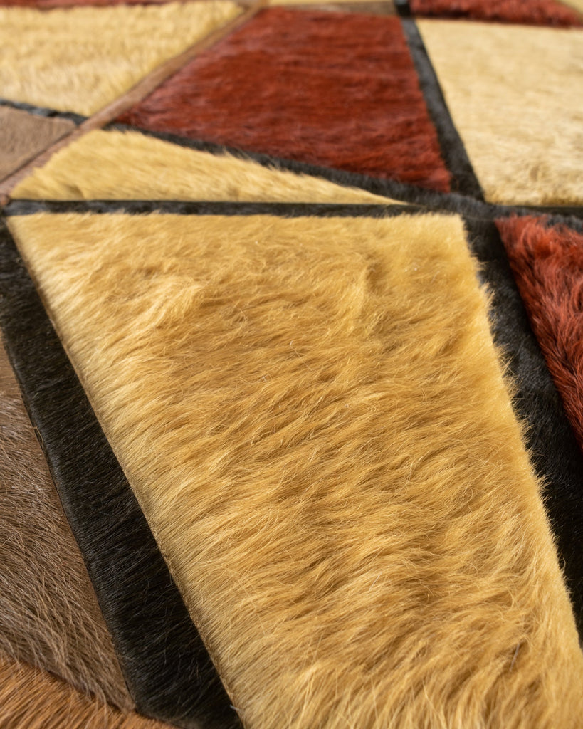 Runway / Hide Rug / 19960