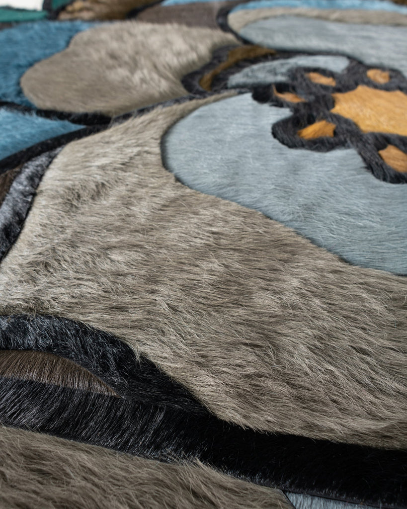 Sweet / Hide Rug / 20501